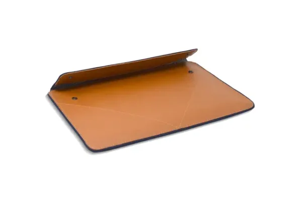 TC D THIN CASE Laptop Sleeve
